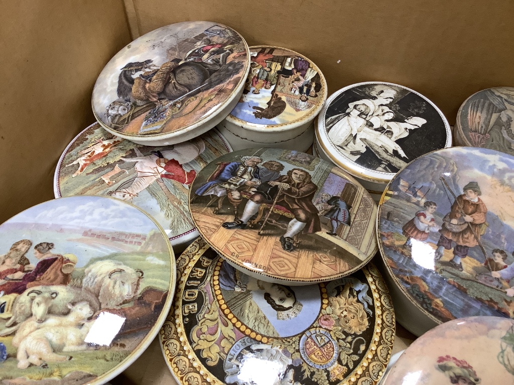 A collection of Prattware pot lids and bases (approx 19)